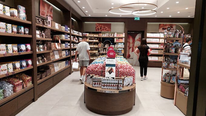 Los 21 Mejores Outlets de Barcelona ¡Guía Completa! 20 La Roca Village