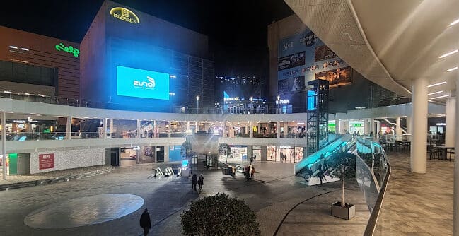 Los 21 Mejores Outlets de Barcelona ¡Guía Completa! 19 SOM Multiespai