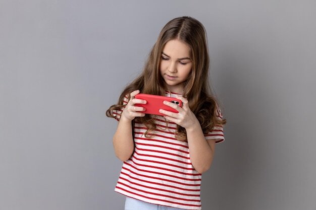 Estrategias para comparar precios antes de comprar online 3 Imagina chateando con tu wallet sobre ofertas