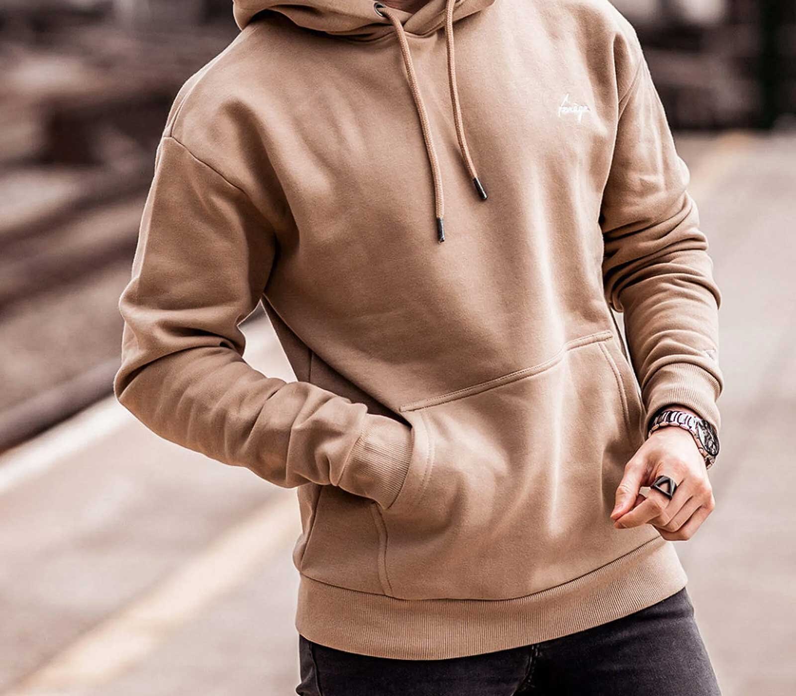 Tips para comprar productos de moda juvenil online 2 Mi desventura con una sudadera que parecía de otro planeta